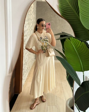 Morena Blanc - Vestido mídi carrinho de coco FARM