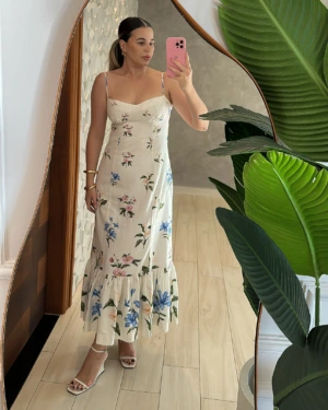 Morena Blanc - Vestido longo aquaflora FARM